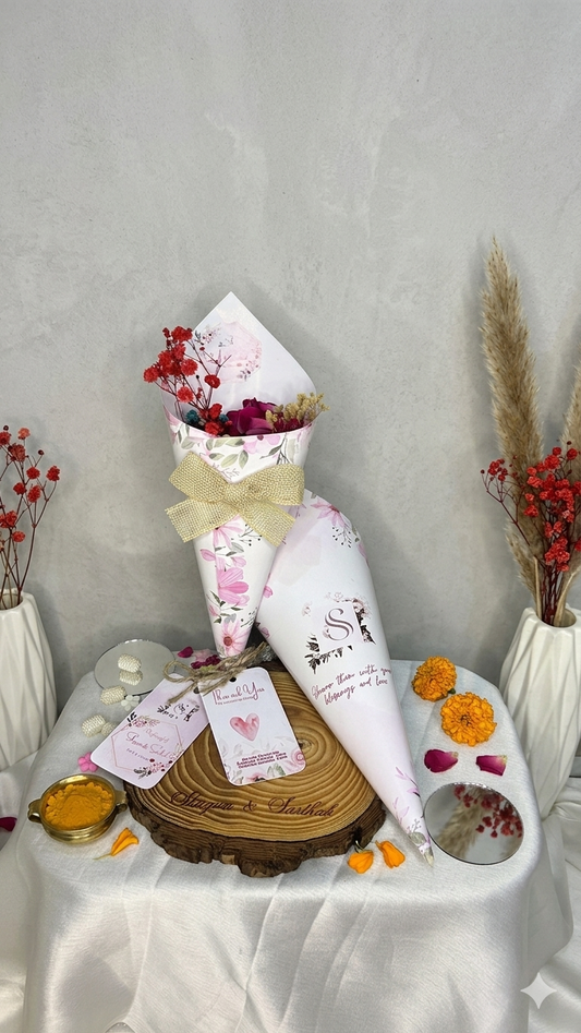 Wedding Favors: Cones & Tags